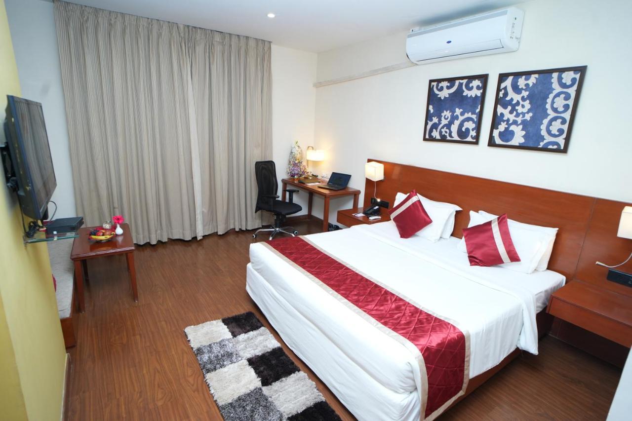 The Altruist Business Hotel Hitech Hyderabad Exteriör bild