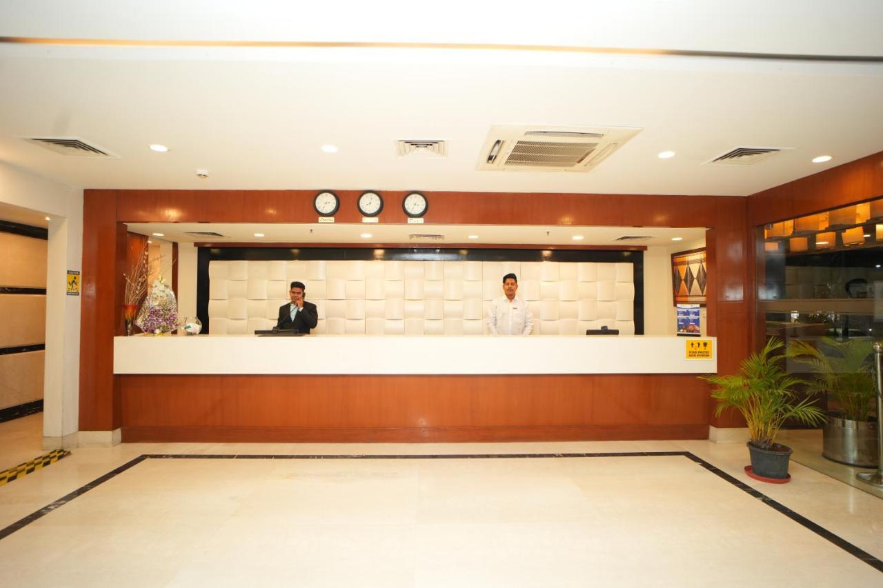 The Altruist Business Hotel Hitech Hyderabad Exteriör bild
