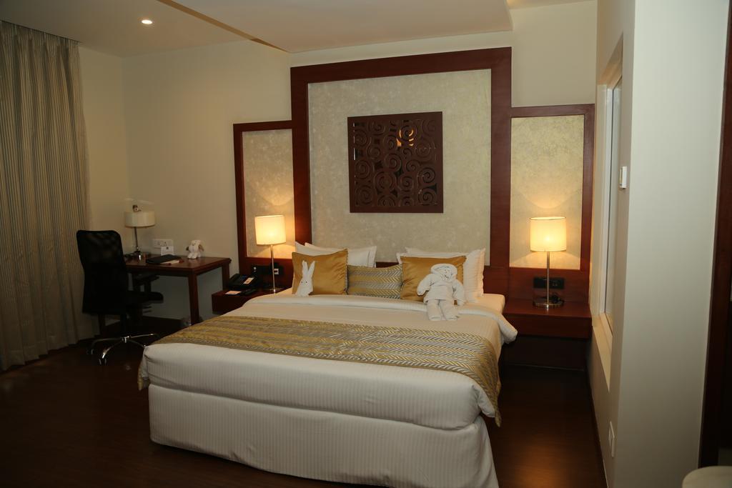 The Altruist Business Hotel Hitech Hyderabad Exteriör bild